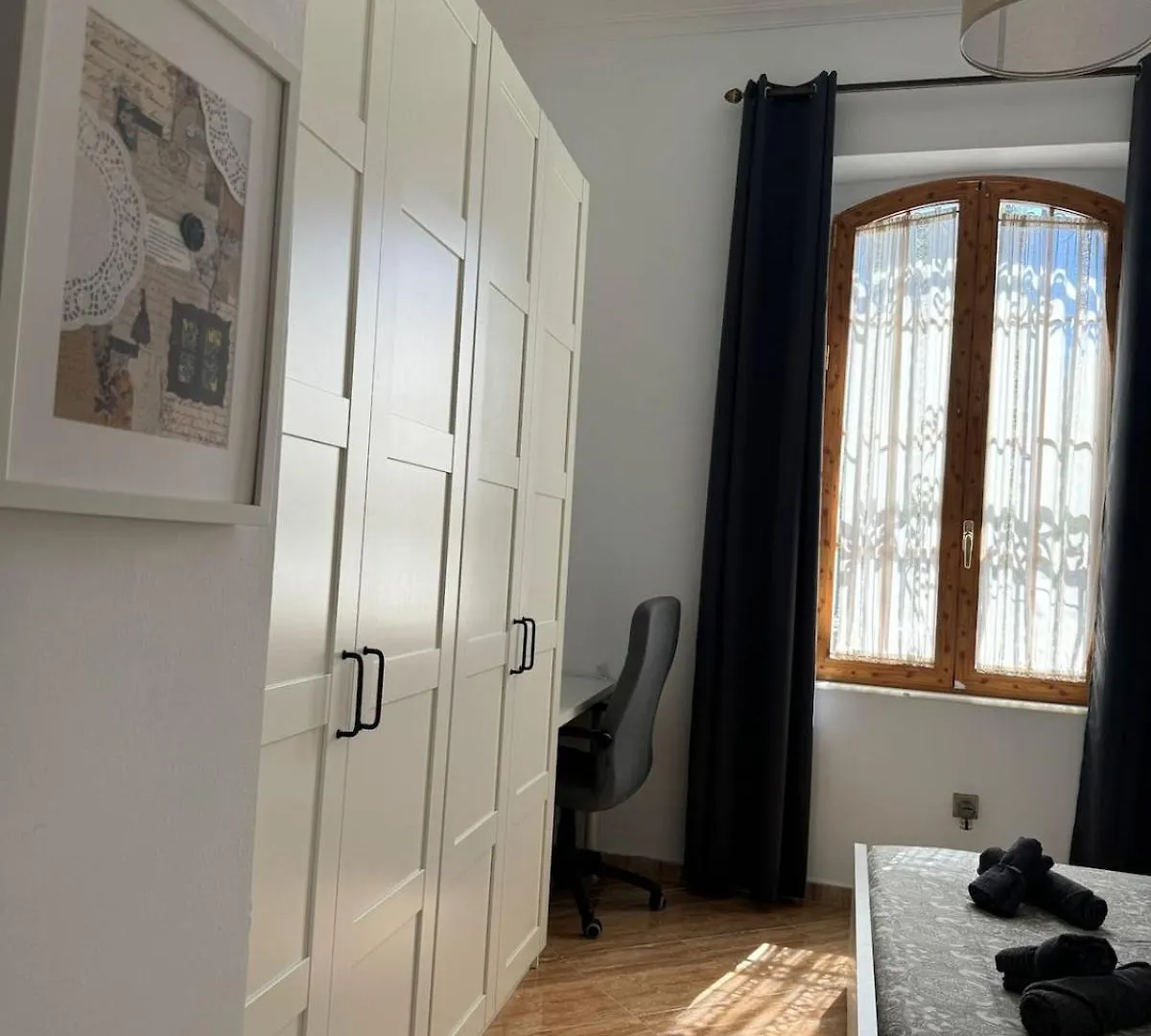 Gran Casa Cerca De La Playa Con 3 Dormitorios En Pedregalejo Málaga Vakantiehuis