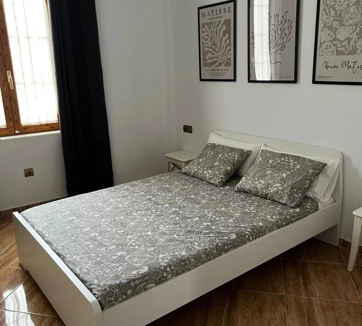 Gran Casa Cerca De La Playa Con 3 Dormitorios En Pedregalejo Malaga